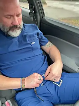 Snapshot of fuckadilf chatting on February 9, 9:19 pm fuckadilf online show from February 9, 9:19 pm