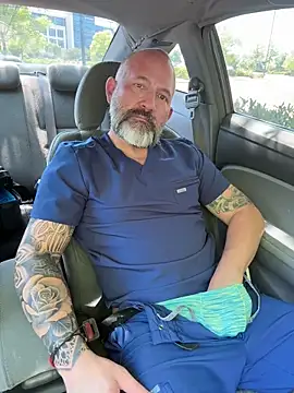 fuckadilf online show from May 18, 4:13 pm