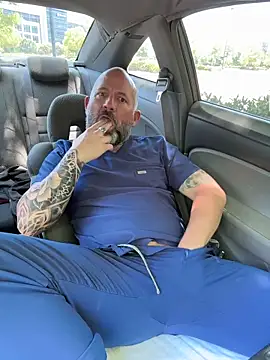 fuckadilf online show from June 5, 5:40 pm
