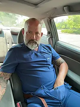 fuckadilf online show from July 8, 4:33 pm