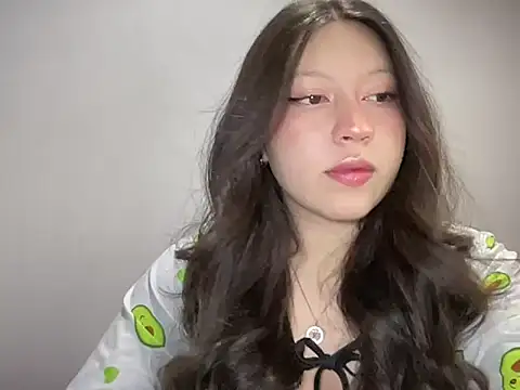 Snapshot of Rachel_James__ chatting on November 27, 3:52 am Rachel James online show from November 27, 3:52 am