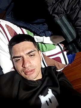 daniandr119 online show from October 4, 2:53 am