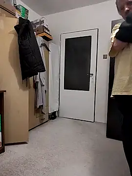 honzinka83 online show from March 22, 6:55 pm