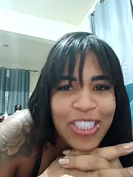 Snapshot of Indiazinha_quente chatting on October 24, 6:21 am Indiazinha quente online show from October 24, 6:21 am