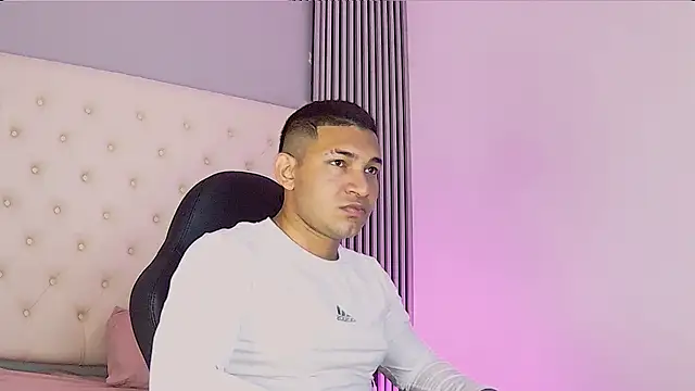 venedic bull online show from October 16, 8:54 pm