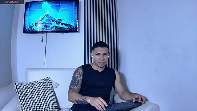 venedic bull online show from November 24, 4:12 am