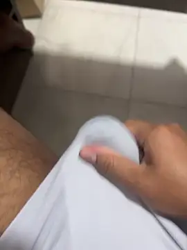 Snapshot of Pepitolim chatting on November 10, 2:27 pm Pepitolim online show from November 10, 2:27 pm