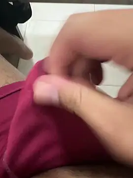 Snapshot of Pepitolim chatting on November 20, 4:40 pm Pepitolim online show from November 20, 4:40 pm