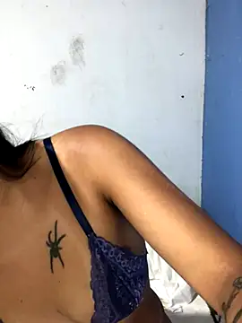 Snapshot of deby_03 chatting on December 1, 8:58 pm deby 03 online show from December 1, 8:58 pm