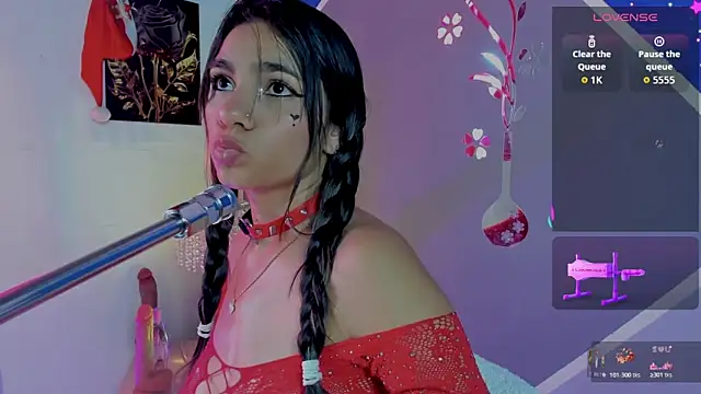 susi hot13 online show from January 12, 8:25 pm