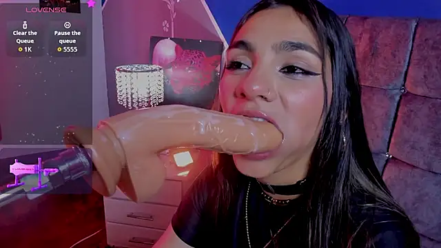 susi hot13 online show from February 21, 8:54 pm