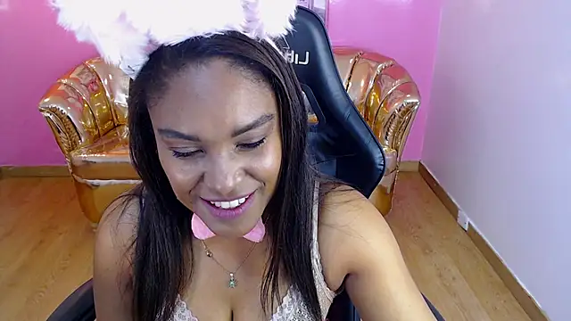 Snapshot of kamala_a chatting on November 22, 3:16 am kamala a online show from November 22, 3:16 am