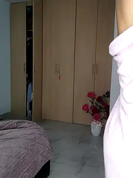 Zoe riivas online show from November 14, 10:14 am