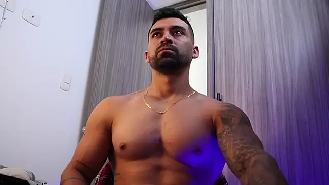 SOY MIKE online show from November 19, 1:00 pm