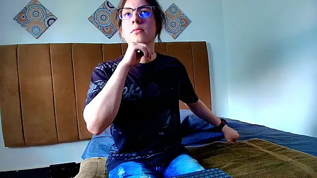 SnowyX  online show from October 15, 8:53 pm