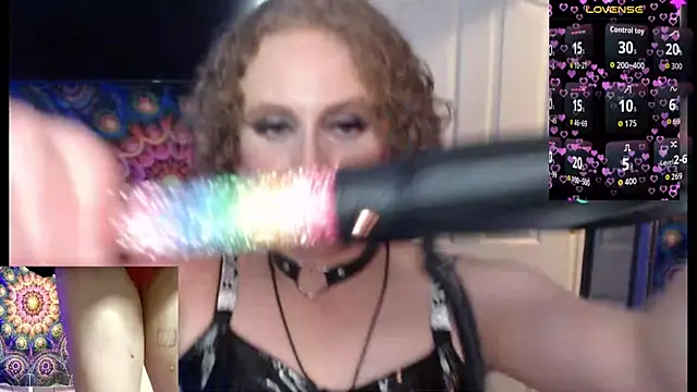 cinderellie online show from November 22, 4:00 am