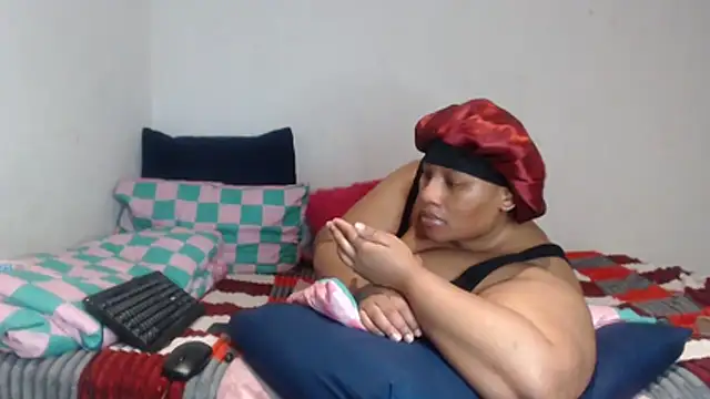 PIXIEBITCHXXX26 online show from December 13, 7:53 pm