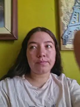 annyaparis online show from November 23, 8:30 pm