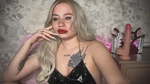 Snapshot of angelalicehell chatting on November 6, 3:40 am angelalicehell online show from November 6, 3:40 am