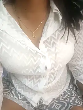 tamil thaara03 online show from January 6, 7:39 pm