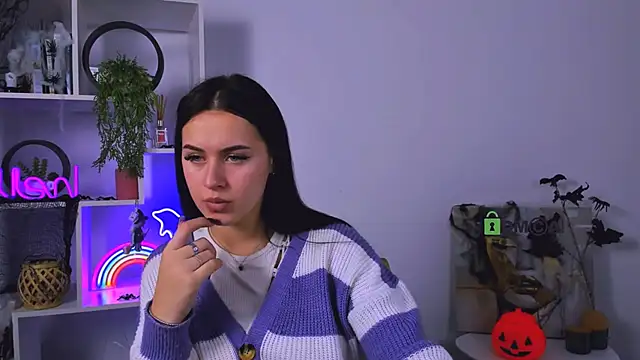 Snapshot of vivy_star1 chatting on October 29, 8:32 pm vivy star1 online show from October 29, 8:32 pm