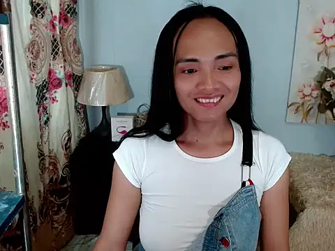 xAsianTOPModelx online show from June 9, 7:53 am
