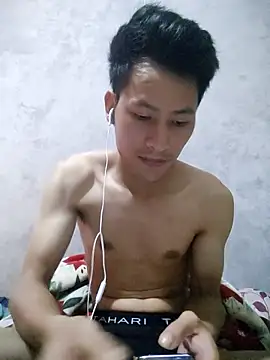 Uh-em95 online show from October 15, 4:51 pm