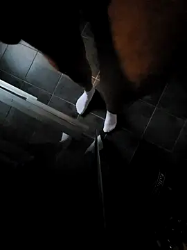 Snapshot of rezzzze chatting on October 14, 5:41 am rezzzze online show from October 14, 5:41 am