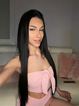 Snapshot of ilariea_girl chatting on March 10, 9:42 pm ilariea girl online show from March 10, 9:42 pm