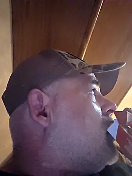 DeeBestEver online show from March 20, 6:24 pm