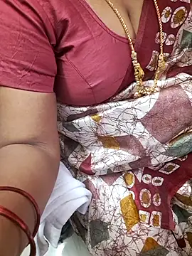 Snapshot of Tamil_Ammani chatting on October 30, 8:49 am Tamil Ammani online show from October 30, 8:49 am