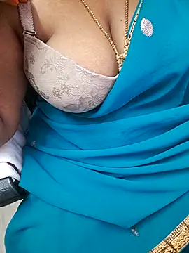 Snapshot of Tamil_Ammani chatting on November 12, 3:45 pm Tamil Ammani online show from November 12, 3:45 pm