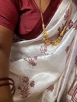 Tamil Ammani online show from February 10, 7:45 am