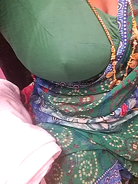 Snapshot of Tamil_Ammani chatting on June 24, 7:29 am Tamil Ammani online show from June 24, 7:29 am