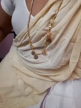 Snapshot of Tamil_Ammani chatting on July 5, 5:31 pm Tamil Ammani online show from July 5, 5:31 pm