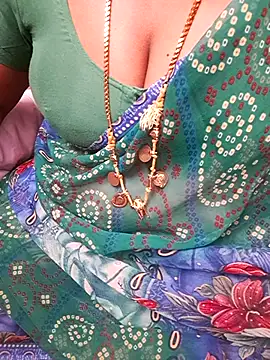 Snapshot of Tamil_Ammani chatting on July 27, 9:38 am Tamil Ammani online show from July 27, 9:38 am