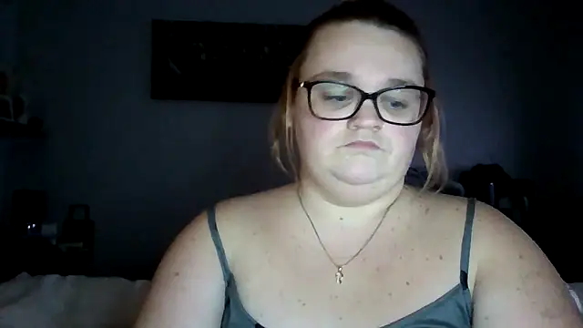Curvy-AmyX online show from October 20, 7:47 pm