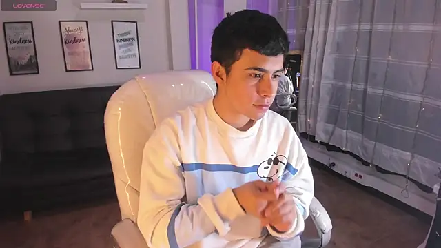 Snapshot of Nyko_ds chatting on October 29, 4:15 am Nyko ds online show from October 29, 4:15 am