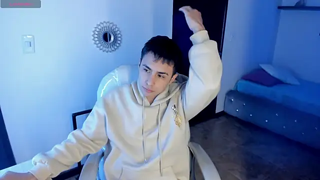 Snapshot of Nyko_ds chatting on November 26, 3:29 am Nyko ds online show from November 26, 3:29 am