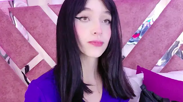 MeganR  online show from May 22, 3:35 am