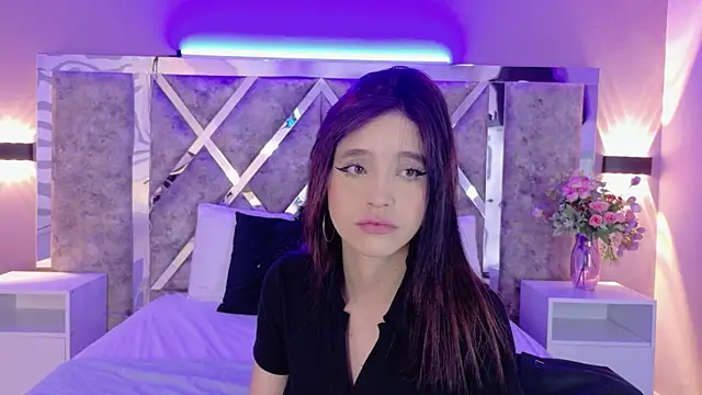 MeganR  online show from July 25, 3:26 am