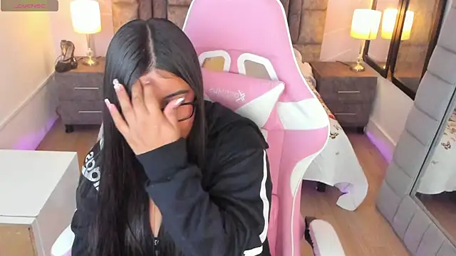 AnnaSwift  online show from January 13, 12:32 pm