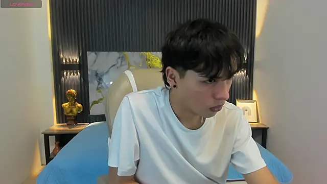 StiwenTwink online show from October 21, 3:35 pm