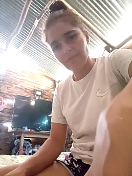 Snapshot of antonellahotimida chatting on January 13, 1:16 pm antonellahotimida online show from January 13, 1:16 pm