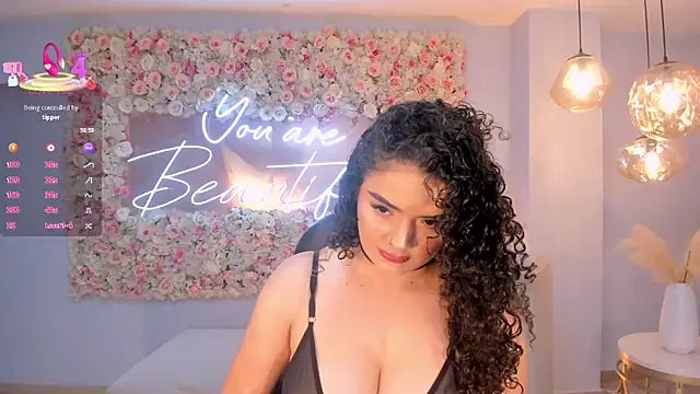 KylieJenkins online show from January 13, 11:48 am