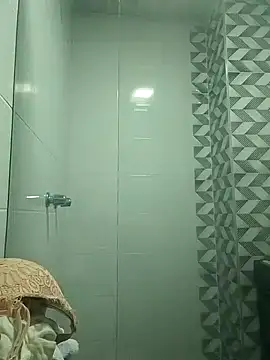 channel brooks online show from December 3, 1:31 pm