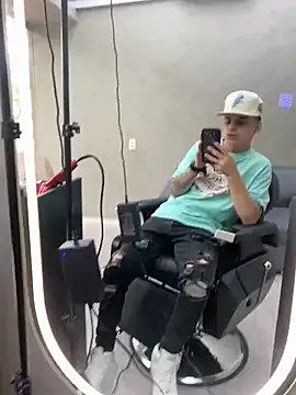 Snapshot of jeff2995_ chatting on November 4, 5:12 pm jeff2995 online show from November 4, 5:12 pm