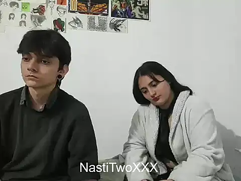 Snapshot of NastiTwo chatting on October 6, 3:04 am NastiTwo online show from October 6, 3:04 am