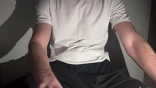 Snapshot of ncjuice_ chatting on December 21, 11:01 pm ncjuice online show from December 21, 11:01 pm