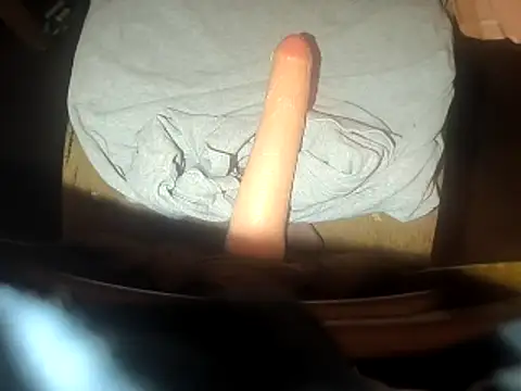 Snapshot of sexmyass chatting on December 16, 1:32 am sexmyass online show from December 16, 1:32 am